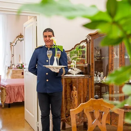 La Meridiana - Caroli Bed & Breakfast 4*